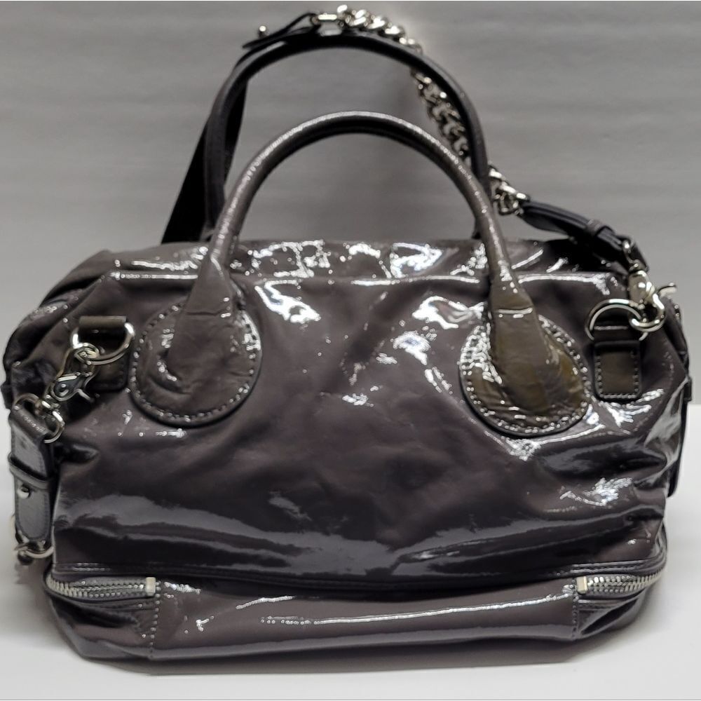 Badgley Mischka gray patent leather purse - Picture 6 of 11